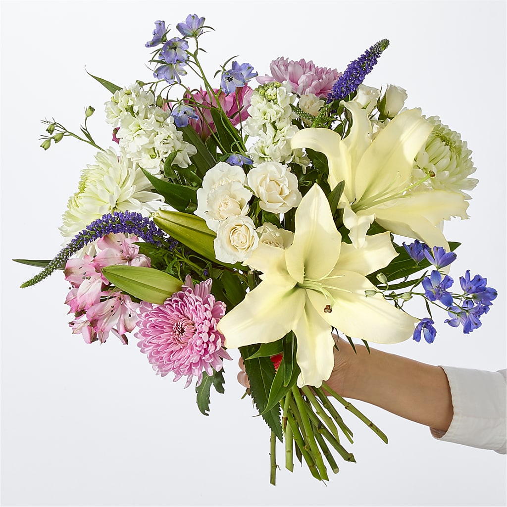 Winter Celebration Bouquet – YOSI'S CREATIONS, Tucson AZ